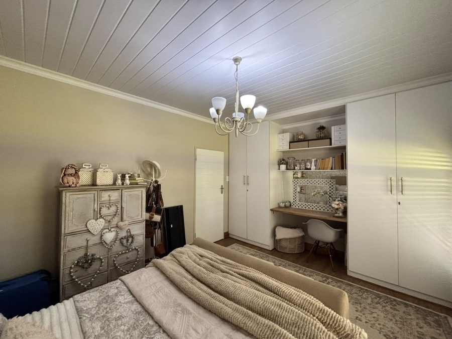 4 Bedroom Property for Sale in Grimbeeck Park North West